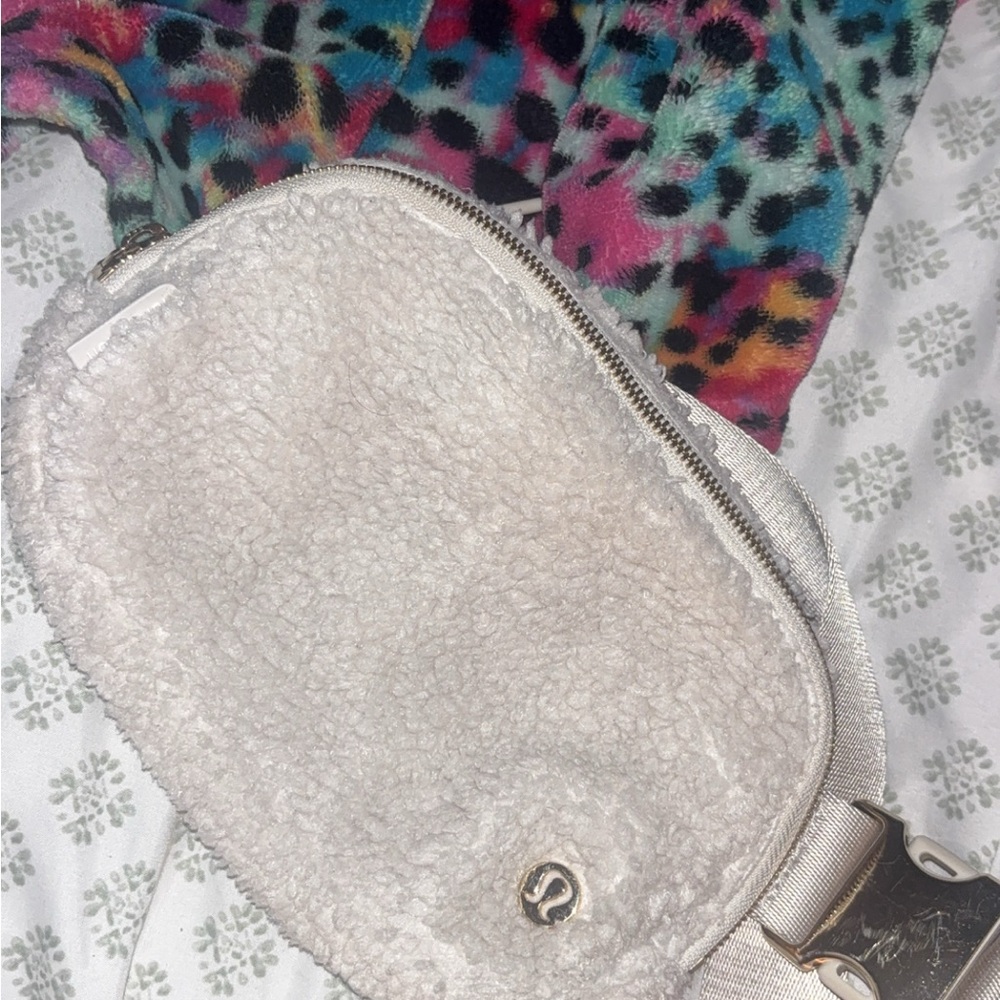 Lululemon Athletica White Sherpa Crossbody Bag